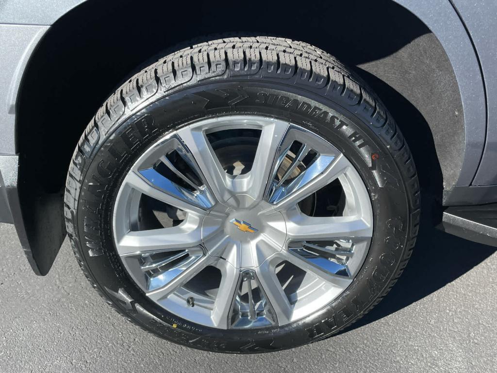 used 2022 Chevrolet Tahoe car, priced at $60,905