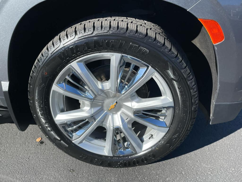 used 2022 Chevrolet Tahoe car, priced at $60,905