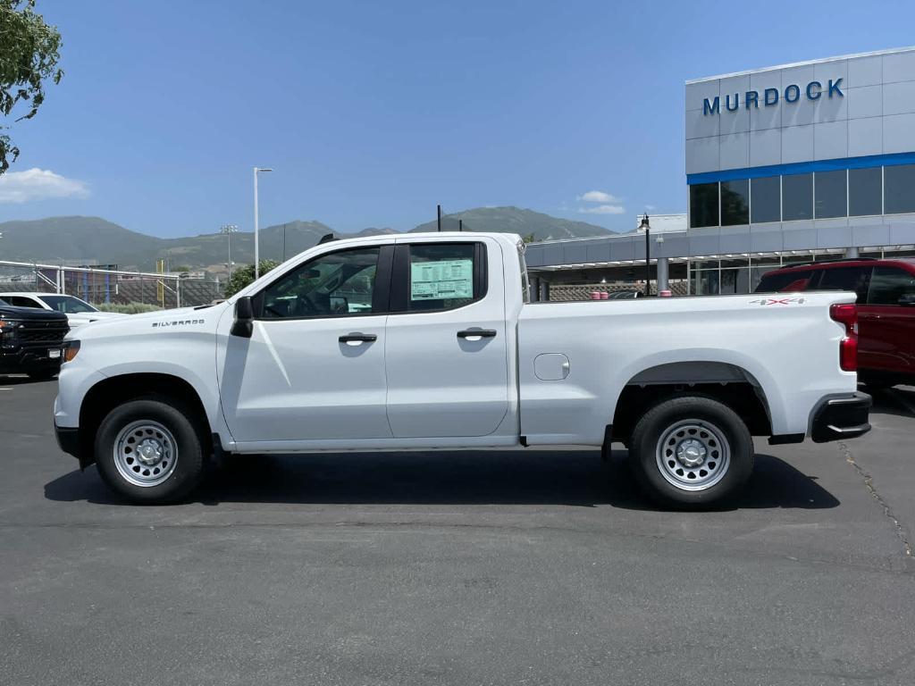 new 2025 Chevrolet Silverado 1500 car, priced at $41,235