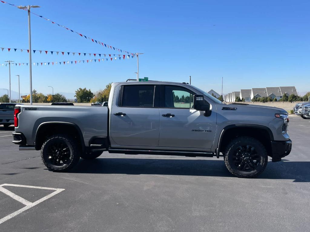 new 2026 Chevrolet Silverado 3500 car, priced at $84,370