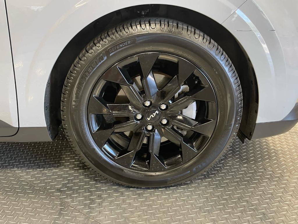 used 2023 Kia Carnival car, priced at $38,800
