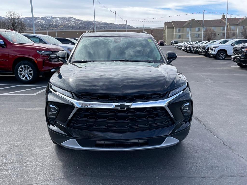 new 2025 Chevrolet Blazer car, priced at $38,875