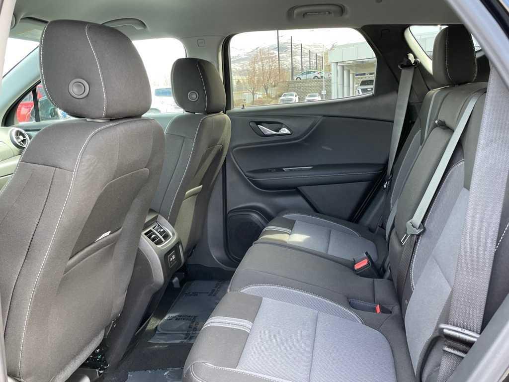 new 2025 Chevrolet Blazer car, priced at $35,875