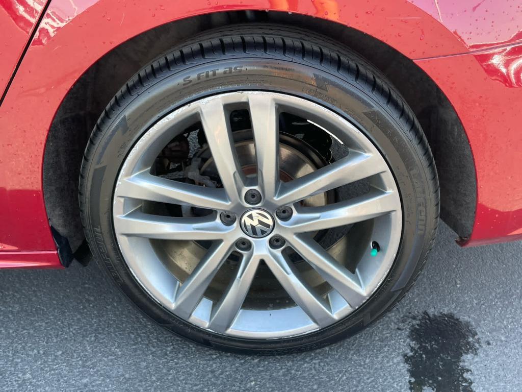 used 2018 Volkswagen Passat car, priced at $13,500