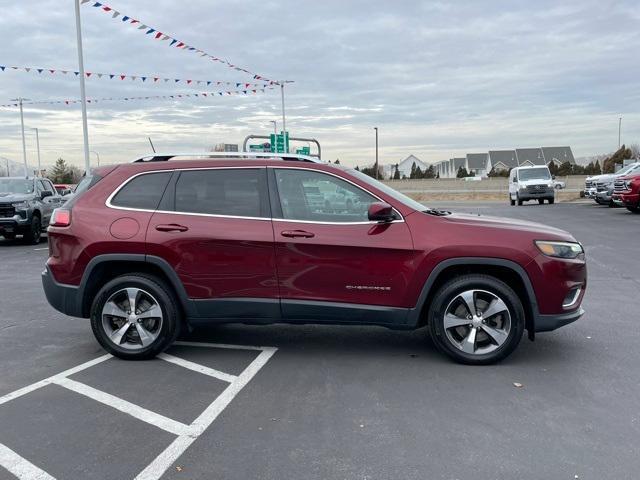 used 2019 Jeep Cherokee car, priced at $17,900