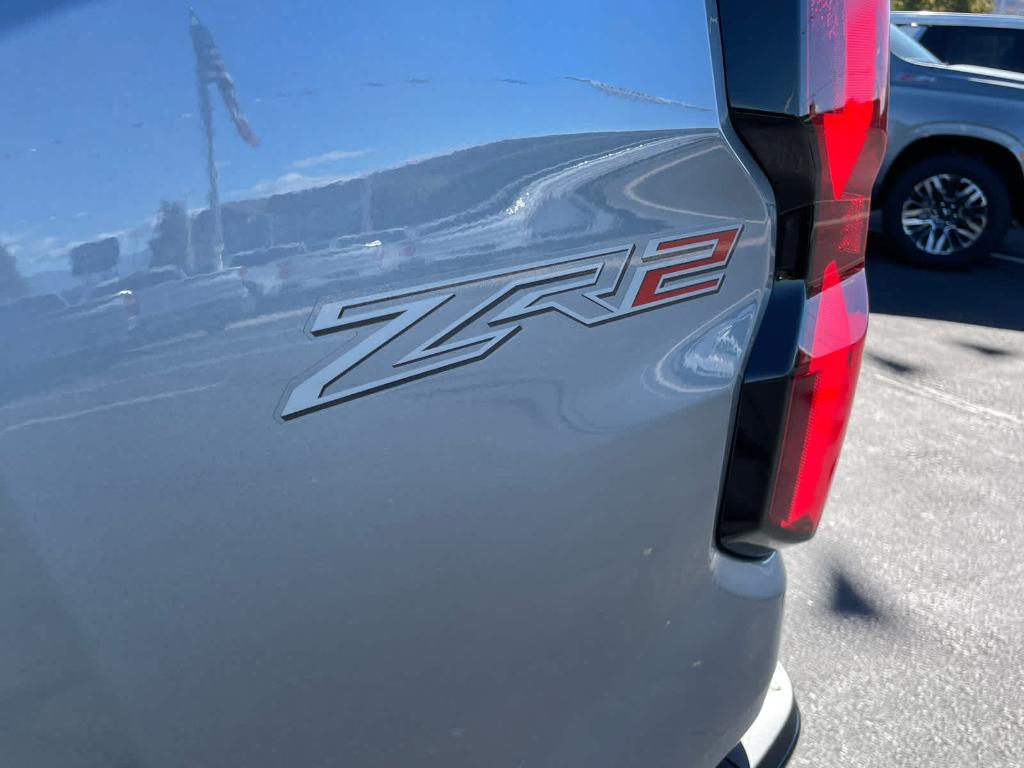 new 2026 Chevrolet Colorado car, priced at $53,370