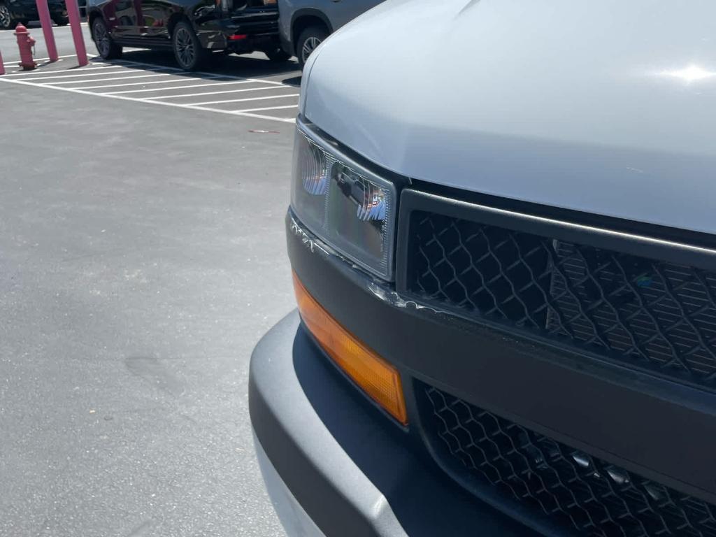 new 2025 Chevrolet Express 2500 car, priced at $47,088