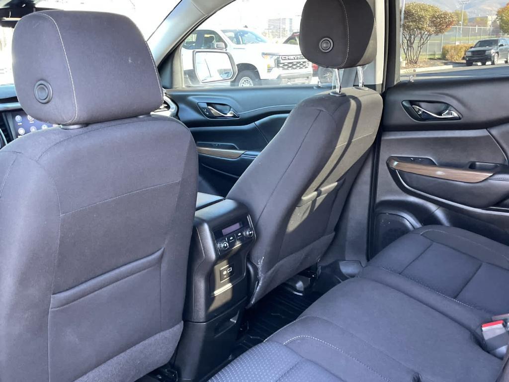 used 2021 GMC Acadia car, priced at $21,924