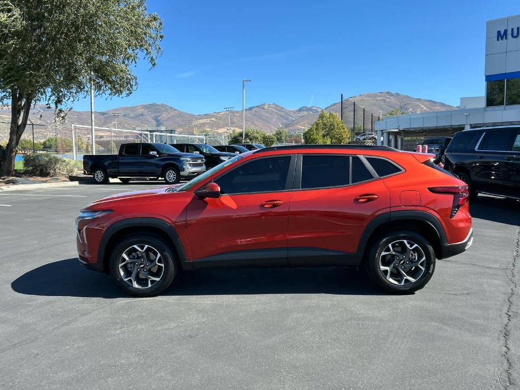 used 2024 Chevrolet Trax car, priced at $21,904