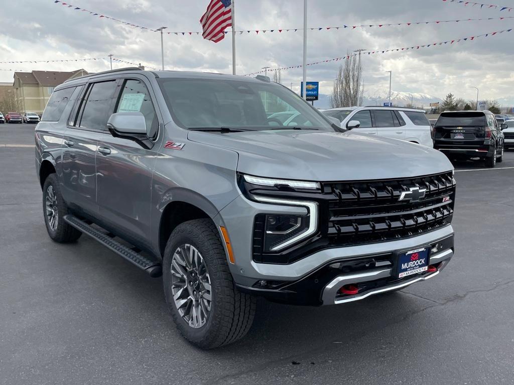 new 2025 Chevrolet Suburban car, priced at $77,625