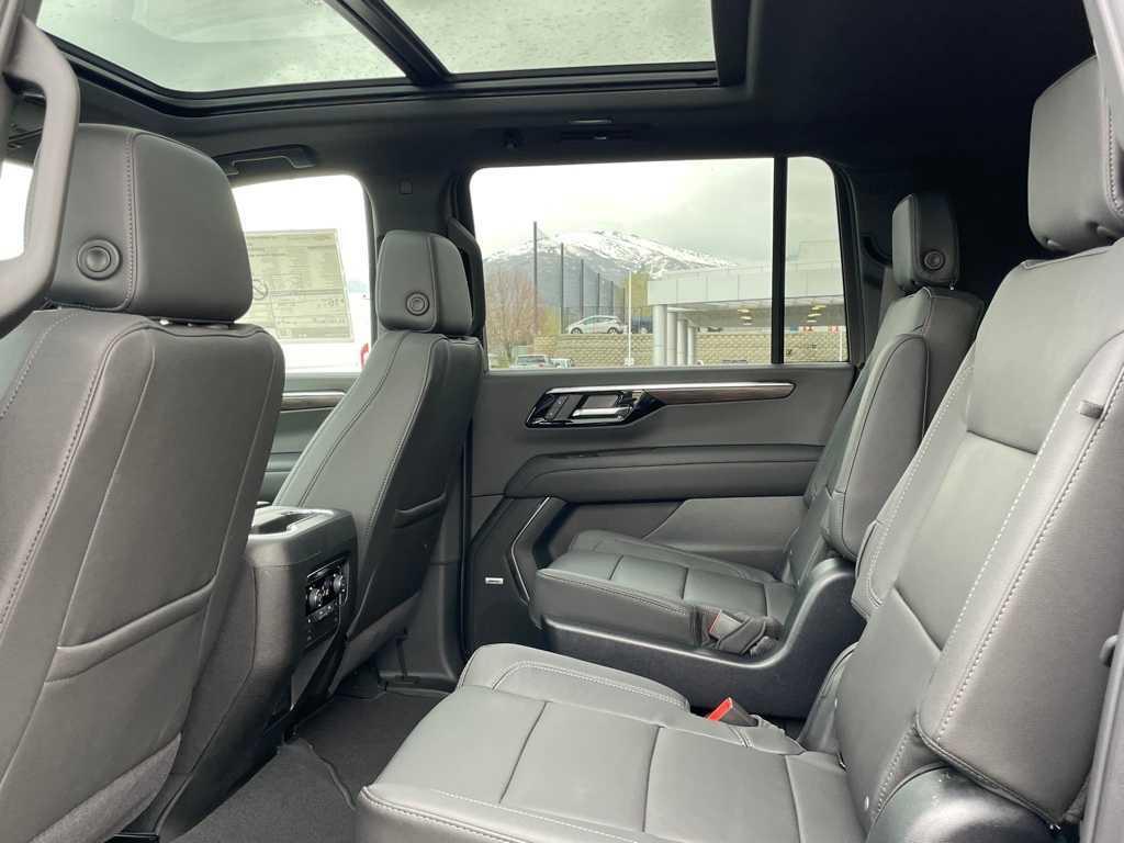 new 2025 Chevrolet Suburban car, priced at $83,125