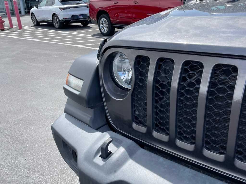 used 2021 Jeep Gladiator car, priced at $31,500