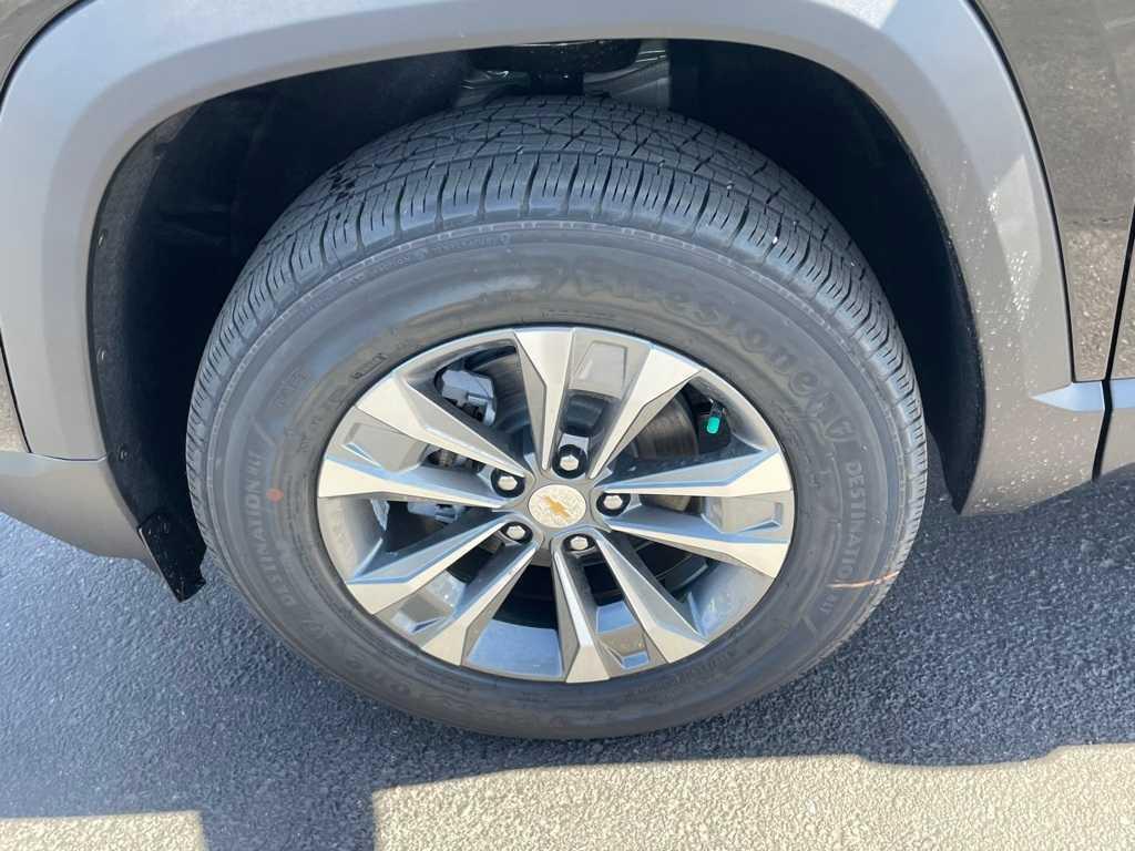 new 2025 Chevrolet Equinox car, priced at $31,395