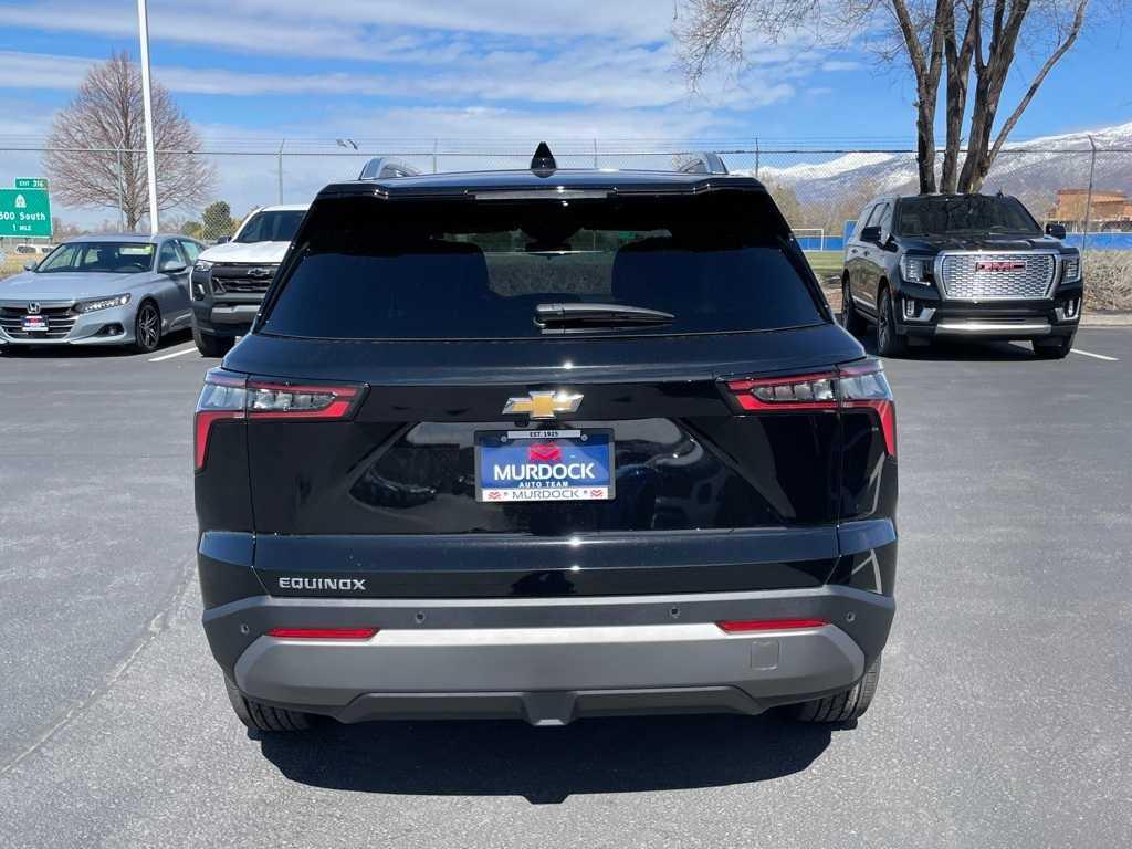 new 2025 Chevrolet Equinox car, priced at $31,395