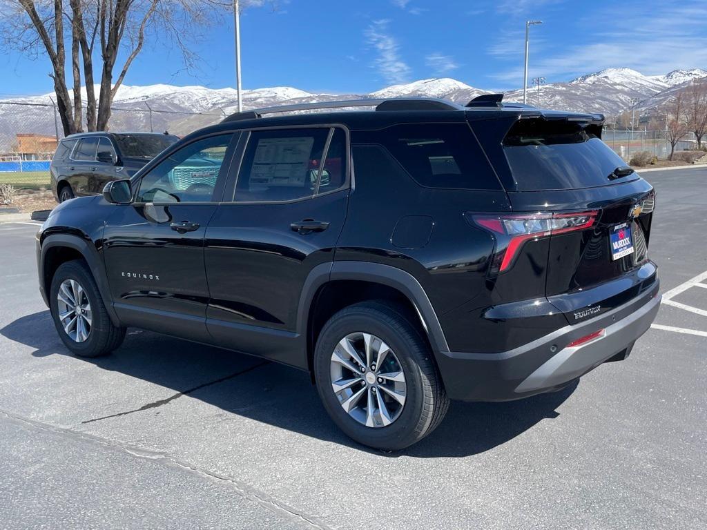 new 2025 Chevrolet Equinox car, priced at $32,145