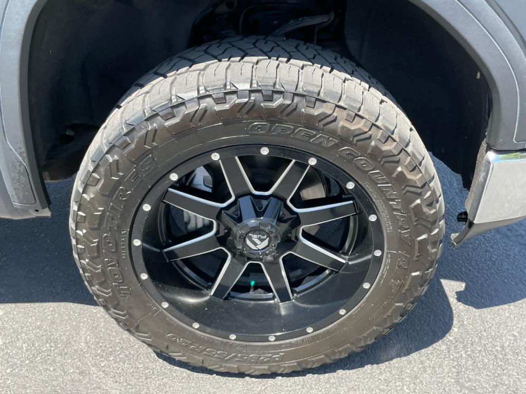 used 2021 GMC Sierra 1500 car, priced at $40,500