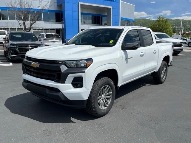 new 2024 Chevrolet Colorado car, priced at $37,215