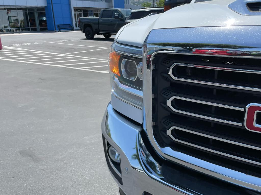 used 2019 GMC Sierra 2500 car, priced at $49,300
