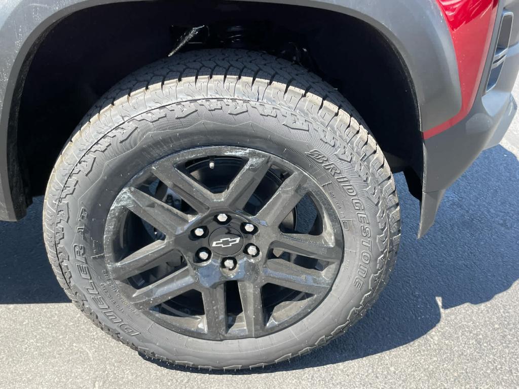 new 2025 Chevrolet Colorado car, priced at $49,235