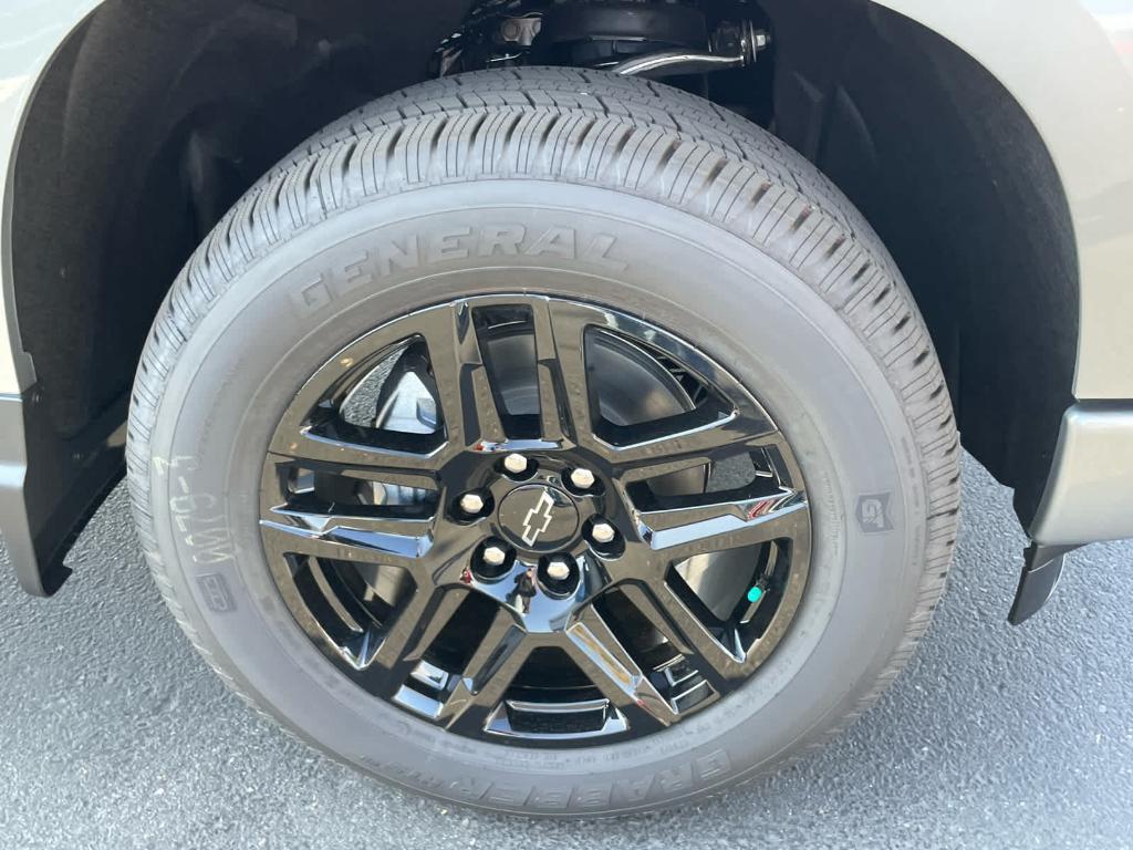 new 2026 Chevrolet Silverado 1500 car, priced at $42,395