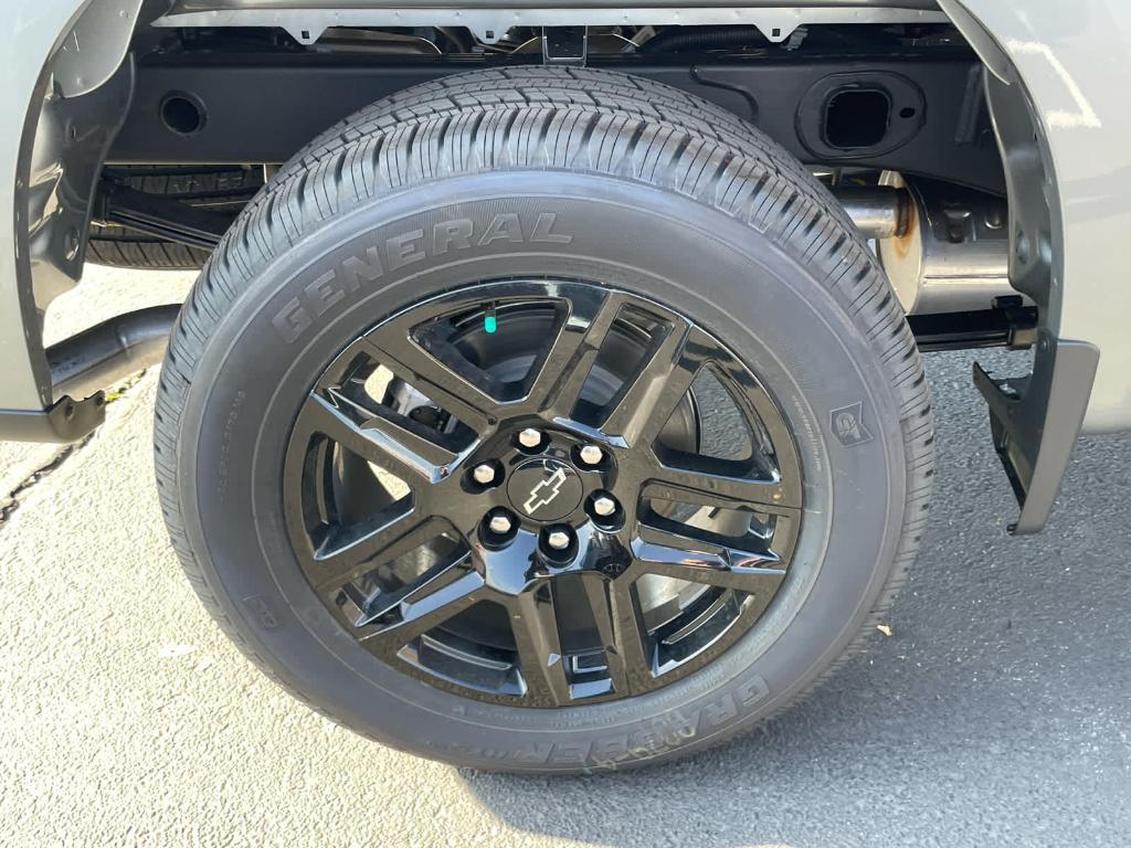 new 2026 Chevrolet Silverado 1500 car, priced at $42,395