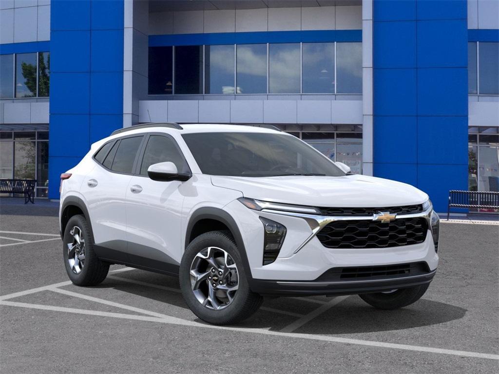 new 2025 Chevrolet Trax car, priced at $25,185