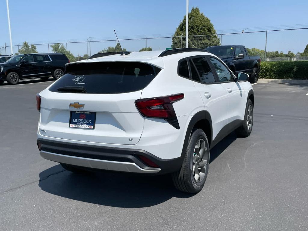 new 2025 Chevrolet Trax car, priced at $24,235
