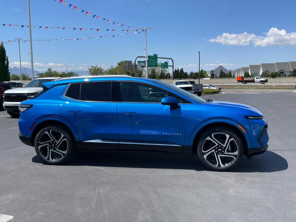 new 2025 Chevrolet Equinox EV car, priced at $43,895