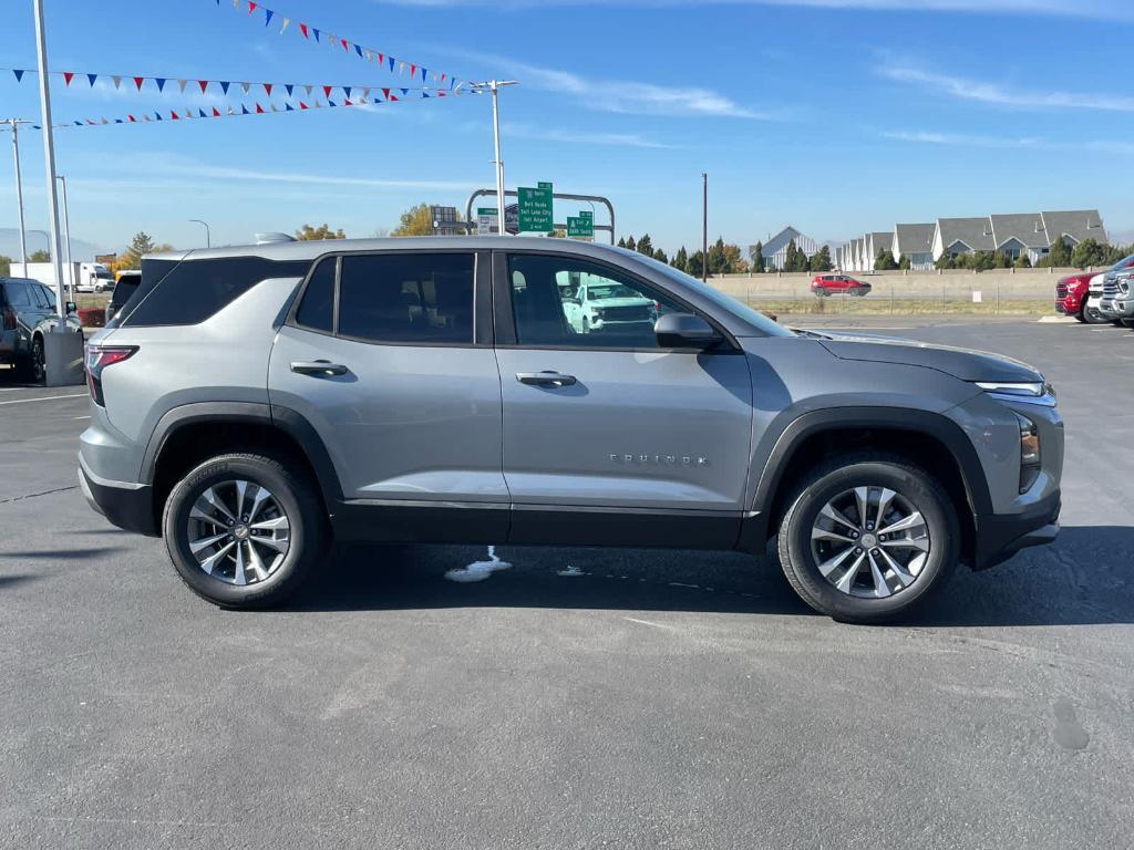 new 2026 Chevrolet Equinox car, priced at $31,245