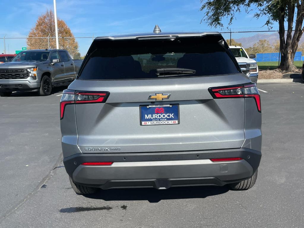 new 2026 Chevrolet Equinox car, priced at $31,245