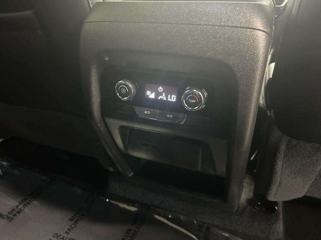 used 2024 Chevrolet Traverse car, priced at $49,900