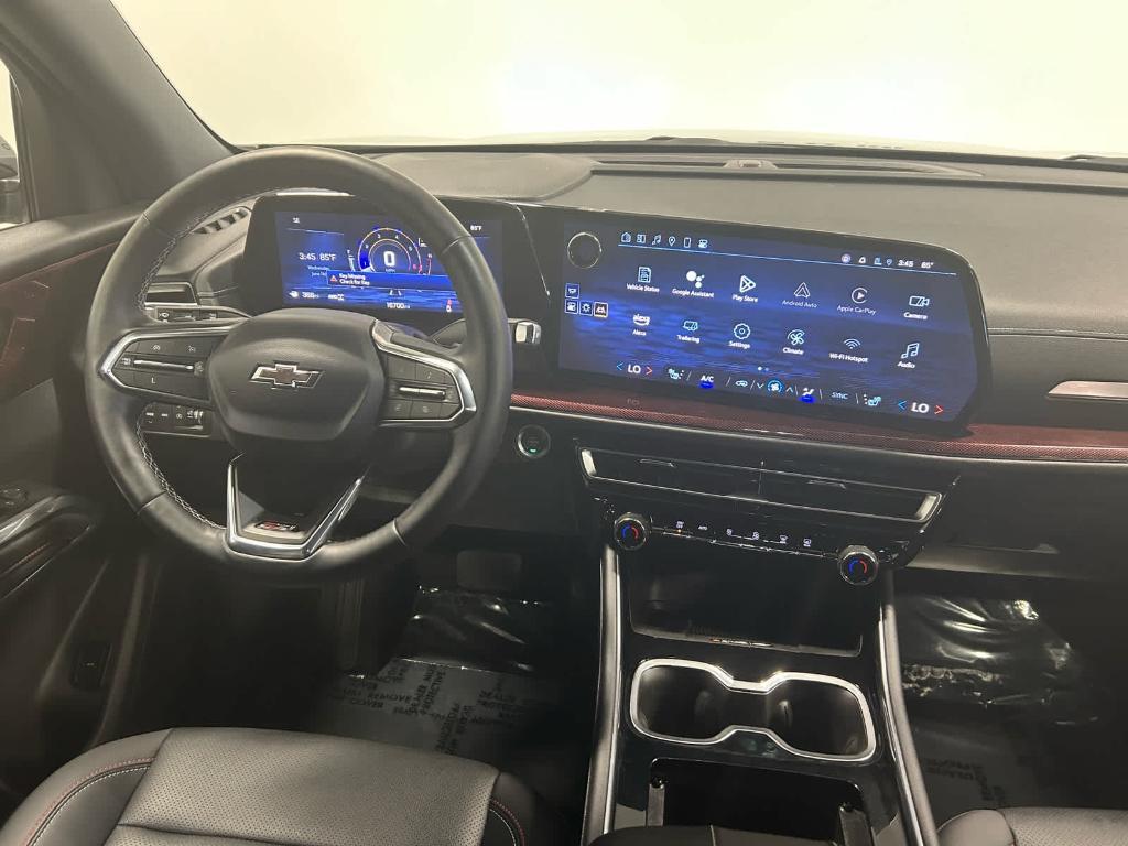 used 2024 Chevrolet Traverse car, priced at $49,900