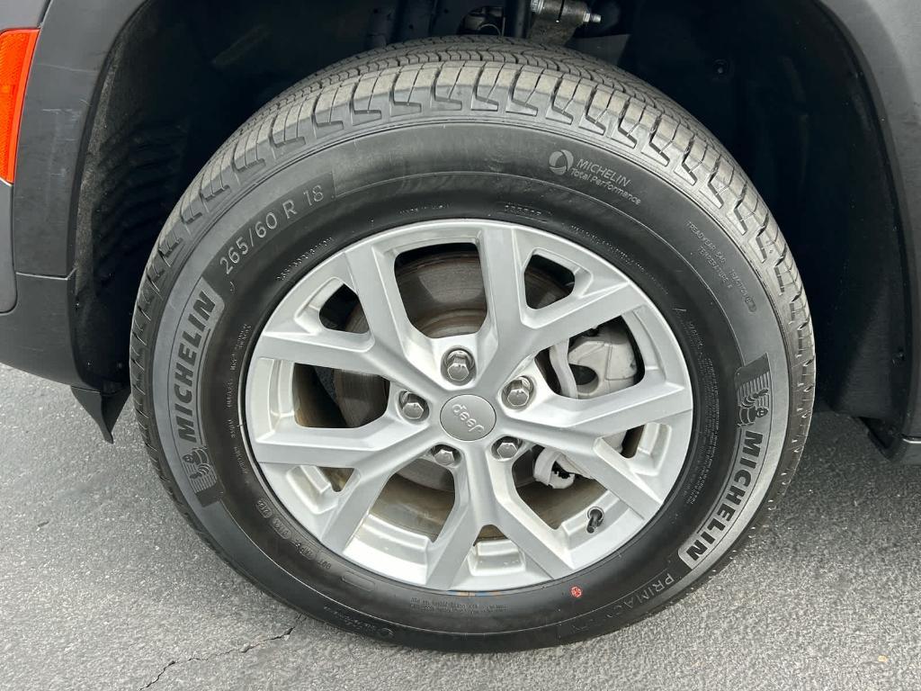 used 2023 Jeep Grand Cherokee car, priced at $33,807