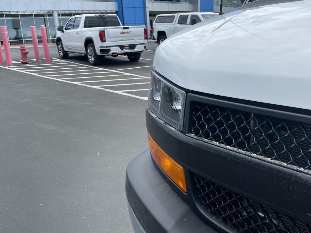 new 2025 Chevrolet Express 2500 car, priced at $47,088