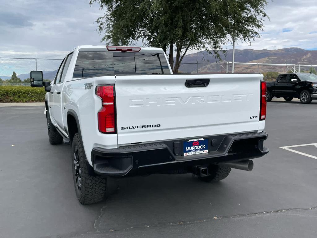 new 2026 Chevrolet Silverado 3500 car