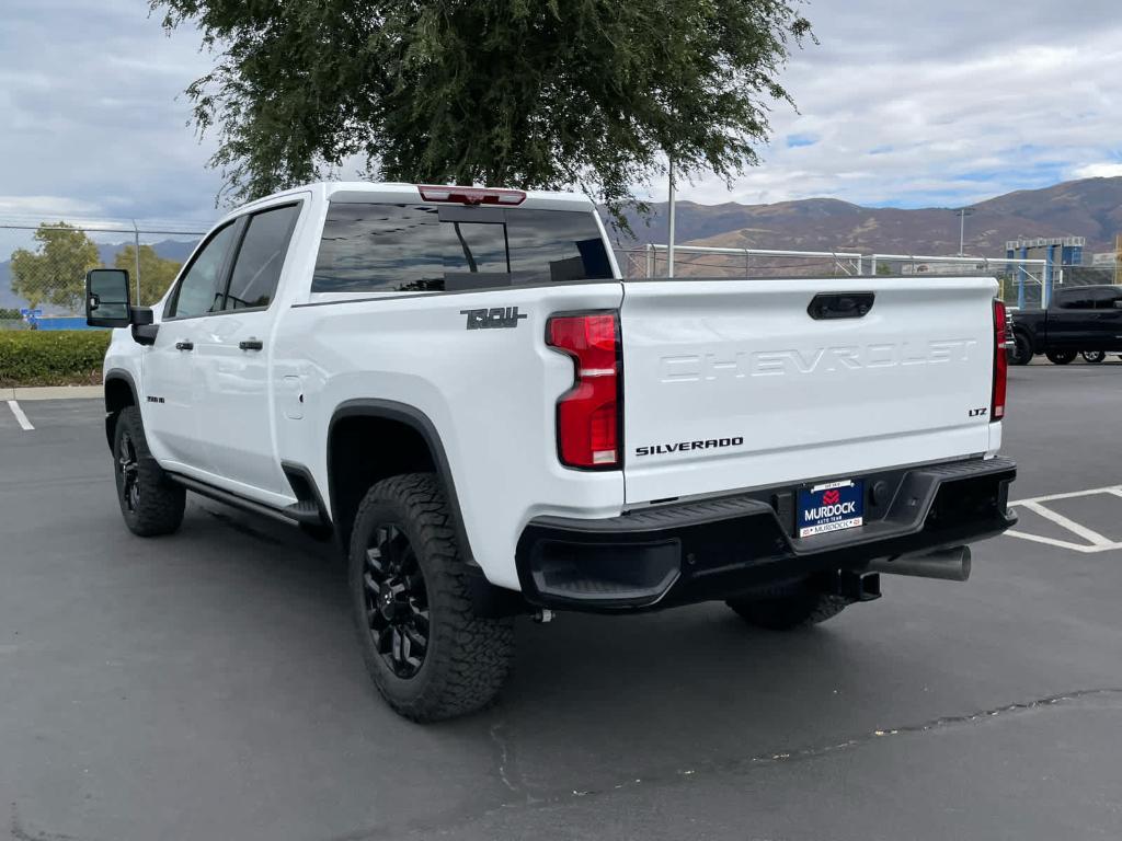 new 2026 Chevrolet Silverado 3500 car