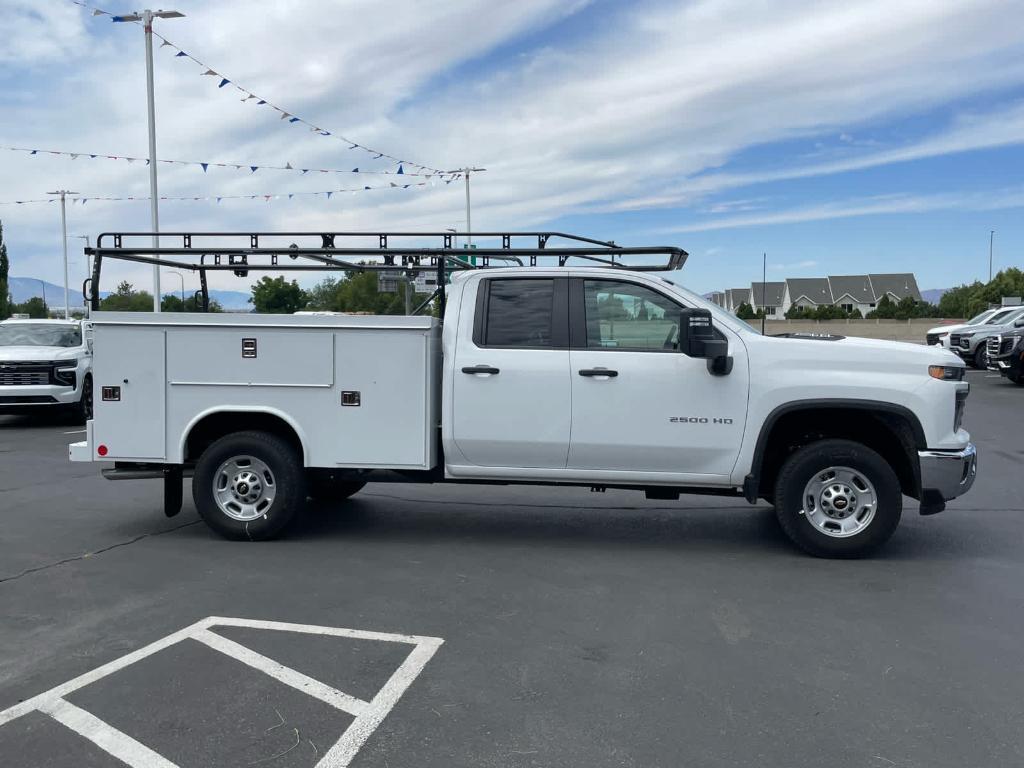 new 2025 Chevrolet Silverado 2500 car, priced at $49,028