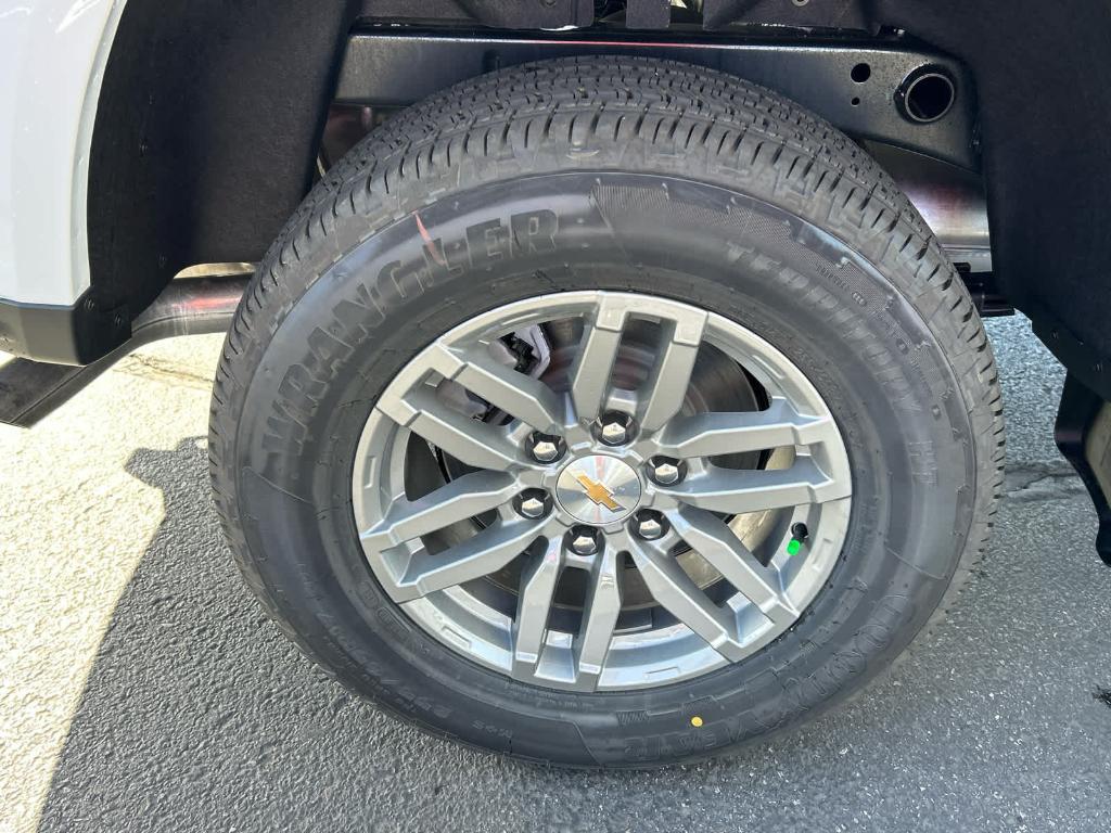 new 2026 Chevrolet Colorado car, priced at $40,240