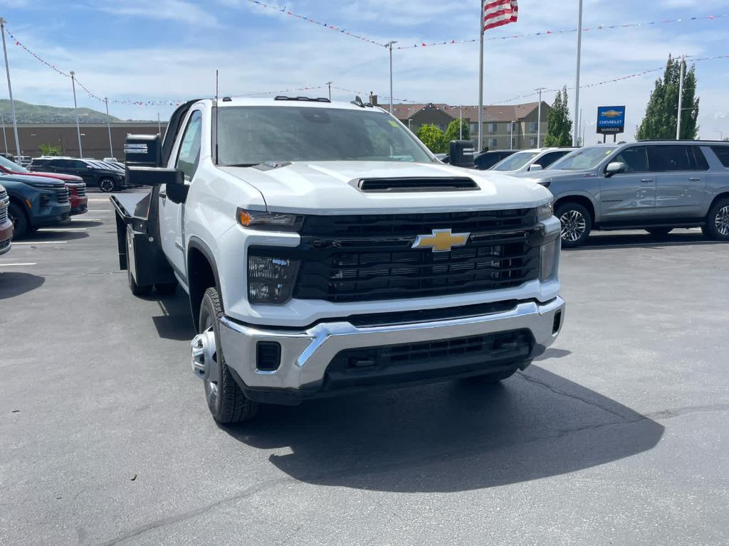 new 2025 Chevrolet Silverado 3500 car, priced at $56,063