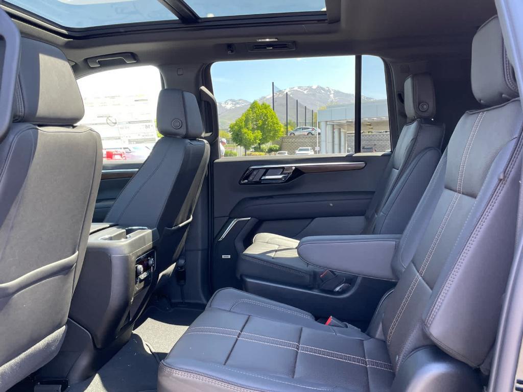 new 2025 Chevrolet Suburban car, priced at $89,840