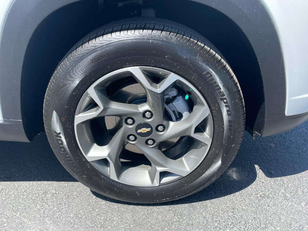 new 2025 Chevrolet Trax car, priced at $24,985