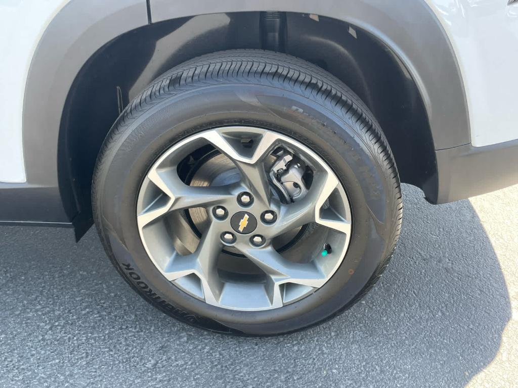 new 2025 Chevrolet Trax car, priced at $24,985