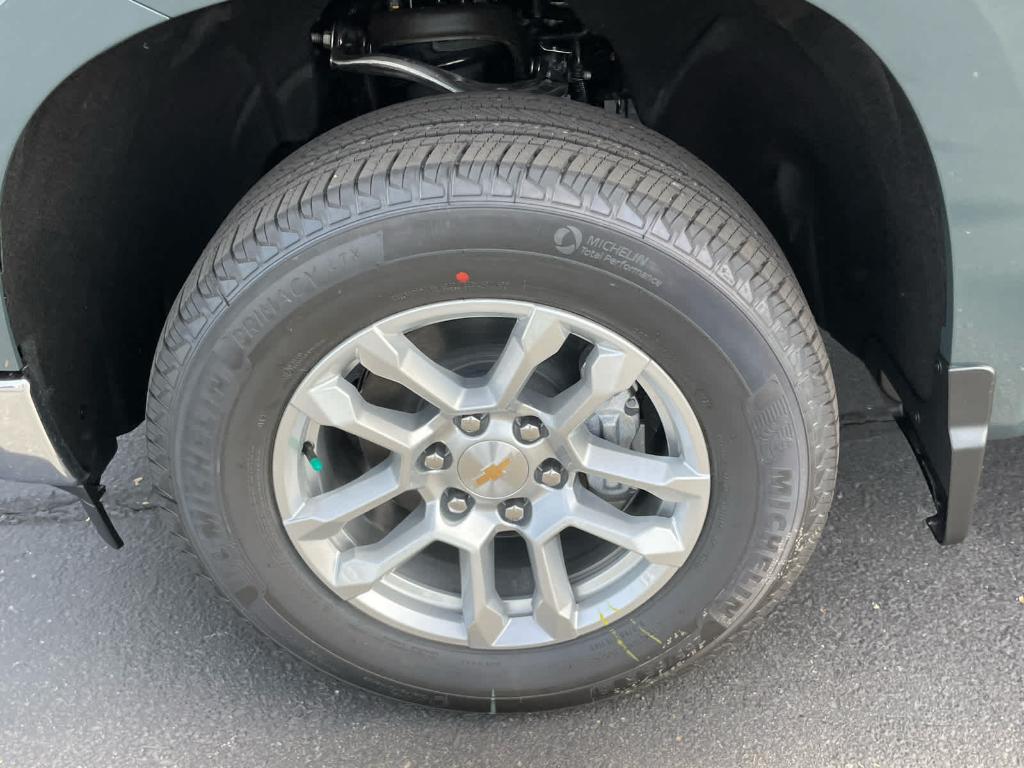 new 2026 Chevrolet Silverado 1500 car, priced at $47,640