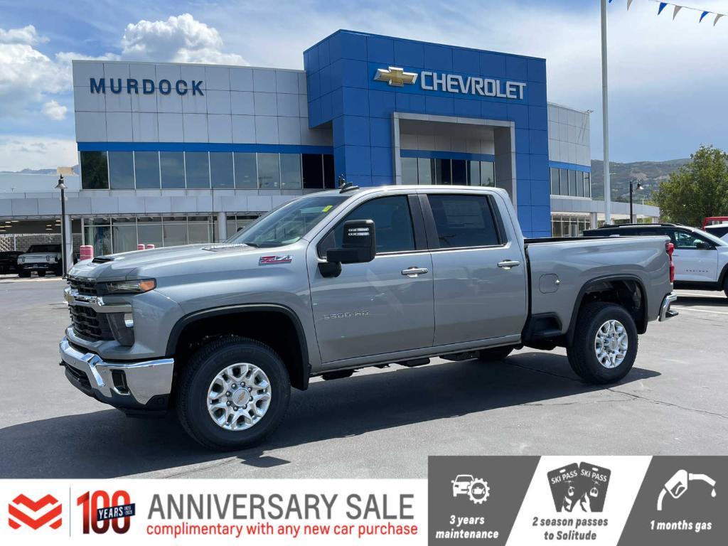 new 2025 Chevrolet Silverado 3500 car, priced at $70,440