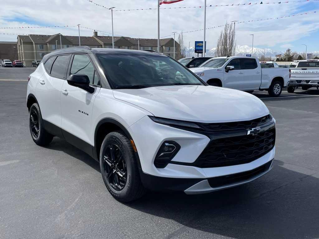 new 2025 Chevrolet Blazer car, priced at $40,840