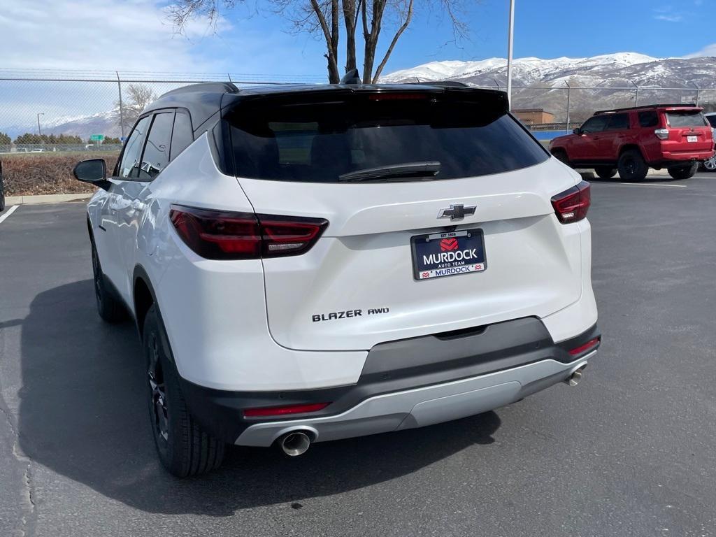 new 2025 Chevrolet Blazer car, priced at $43,840