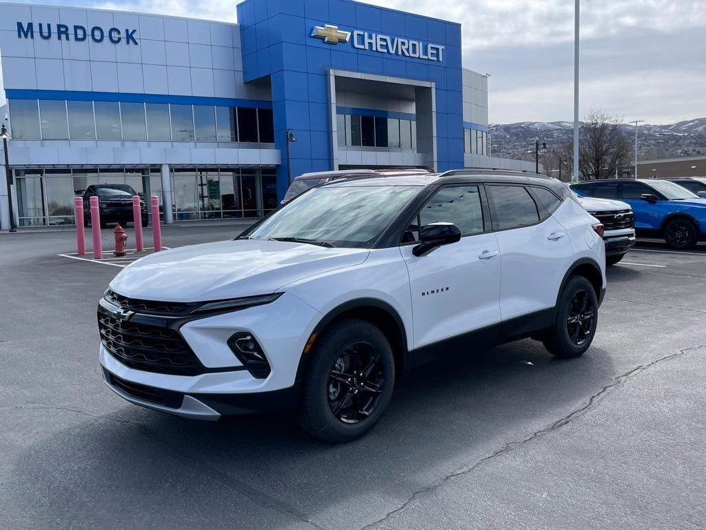 new 2025 Chevrolet Blazer car, priced at $43,840