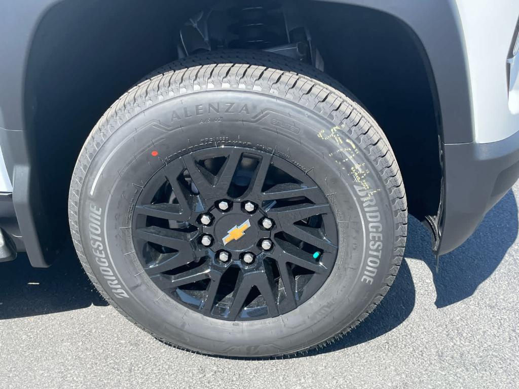 new 2025 Chevrolet Silverado EV car, priced at $71,490