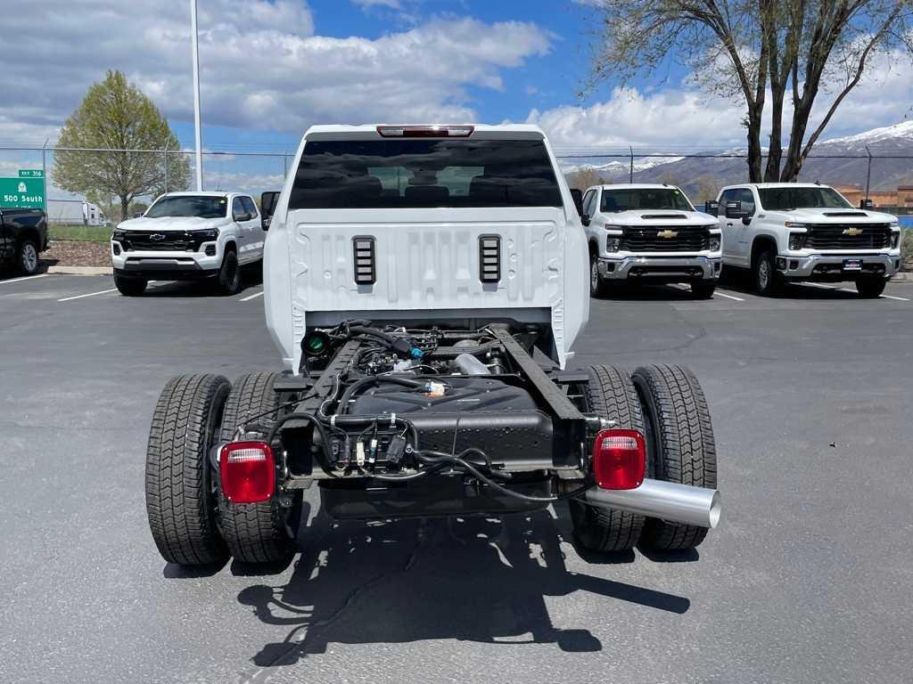 new 2025 Chevrolet Silverado 3500 car, priced at $57,070