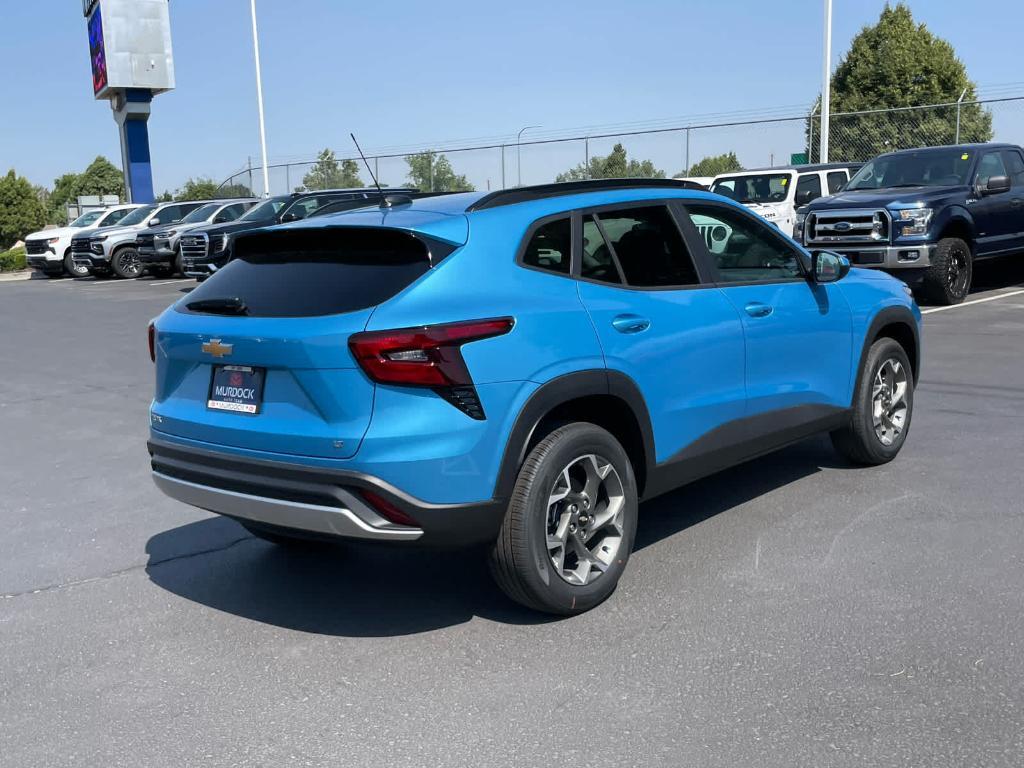 new 2025 Chevrolet Trax car, priced at $23,835
